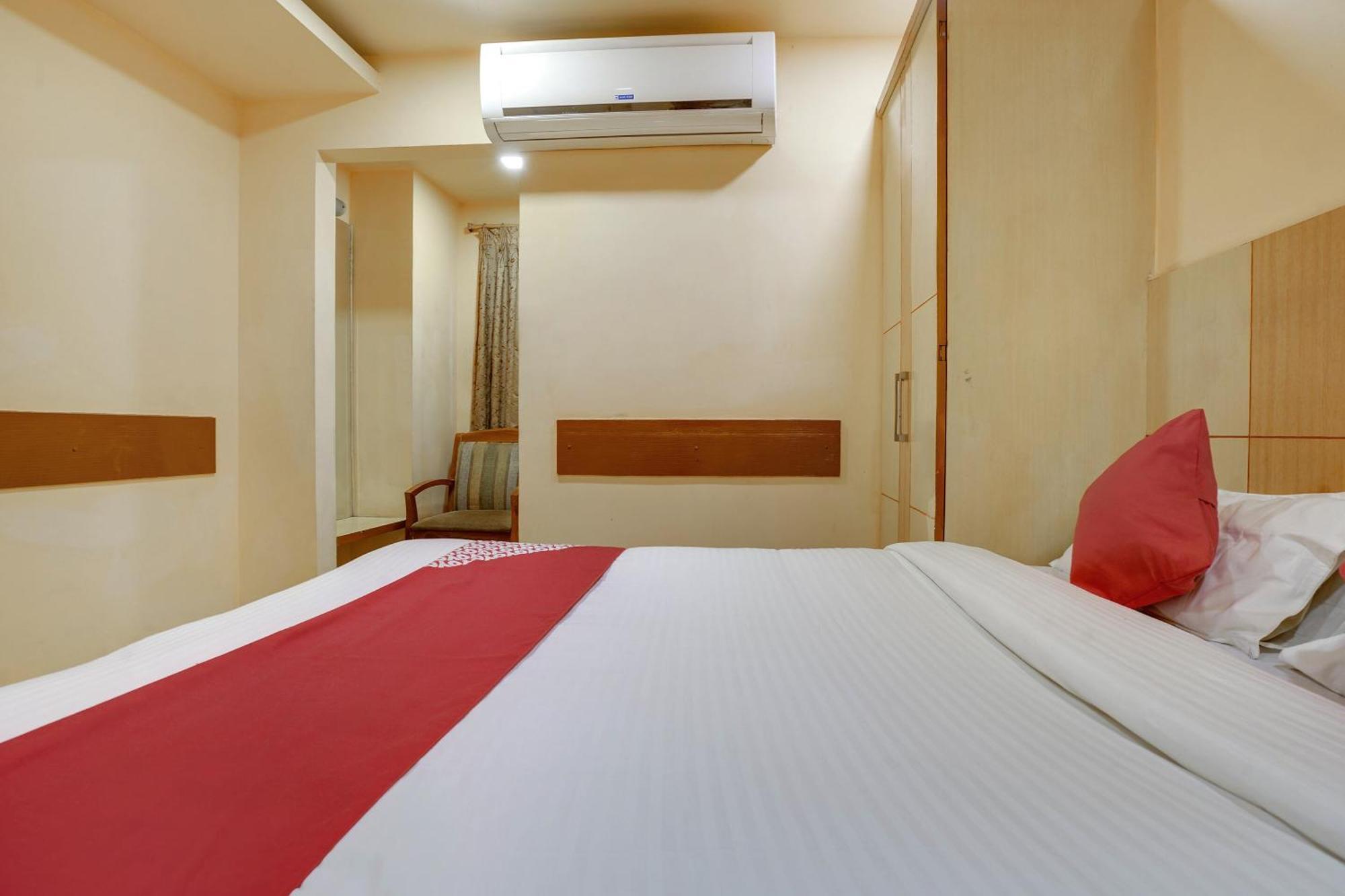 Hotel O Shanta Residency Lodge Sururnagar Dış mekan fotoğraf