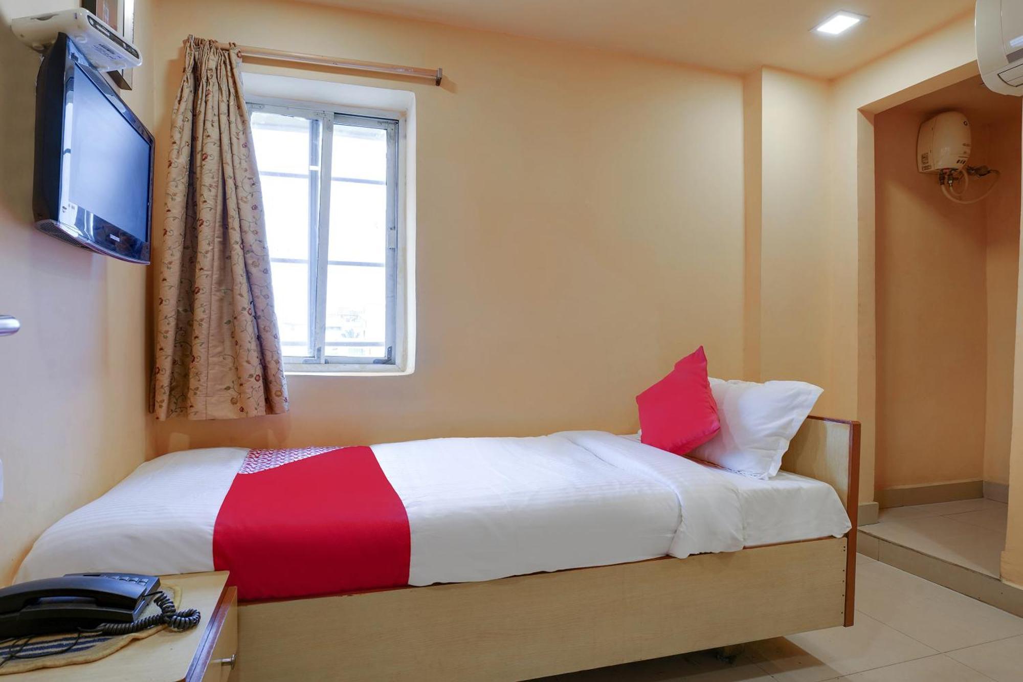 Hotel O Shanta Residency Lodge Sururnagar Dış mekan fotoğraf